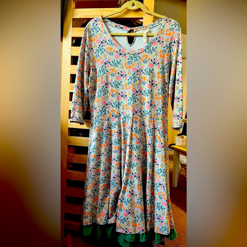Matilda Jane L floral dress EUC